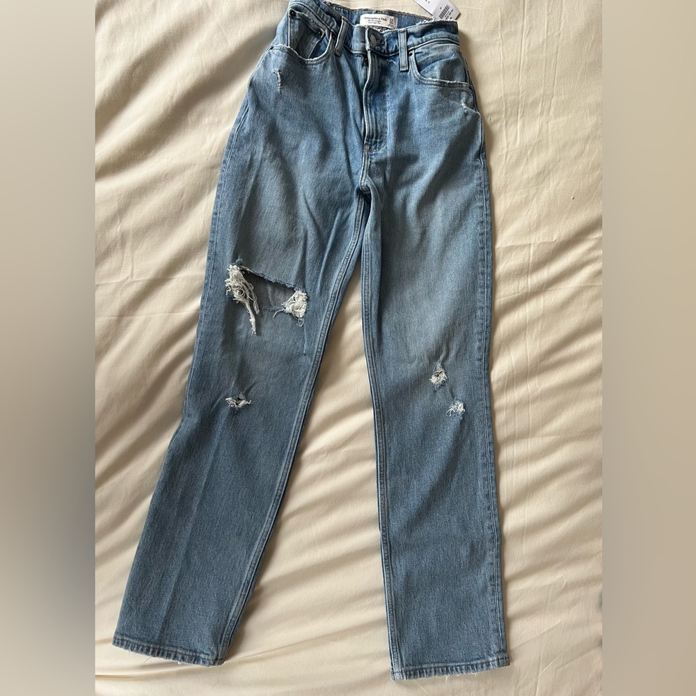 Abercrombie & Fitch Curve Love 90’s Ultra High Rise Jeans